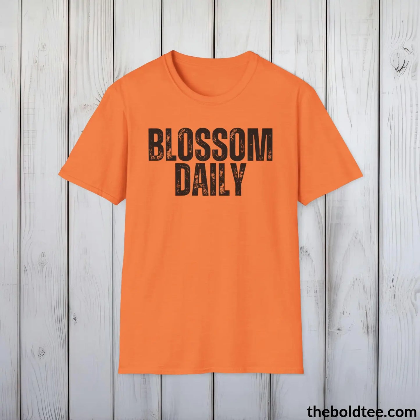 BLOSSOM DAILY Gardening Tee - Soft & Strong Cotton Crewneck Unisex T-Shirt - 8 Trendy Colors