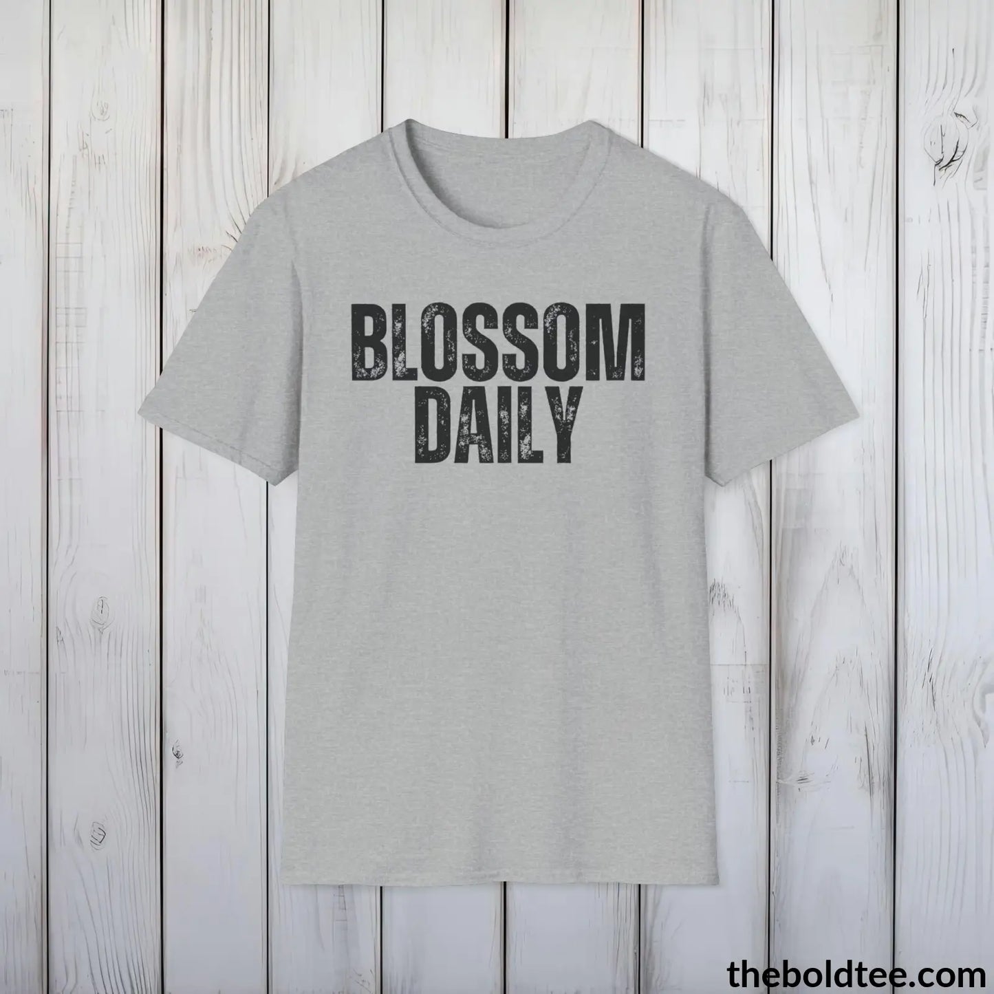 BLOSSOM DAILY Gardening Tee - Soft & Strong Cotton Crewneck Unisex T-Shirt - 8 Trendy Colors