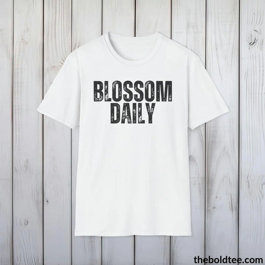 BLOSSOM DAILY Gardening Tee - Soft & Strong Cotton Crewneck Unisex T-Shirt - 8 Trendy Colors