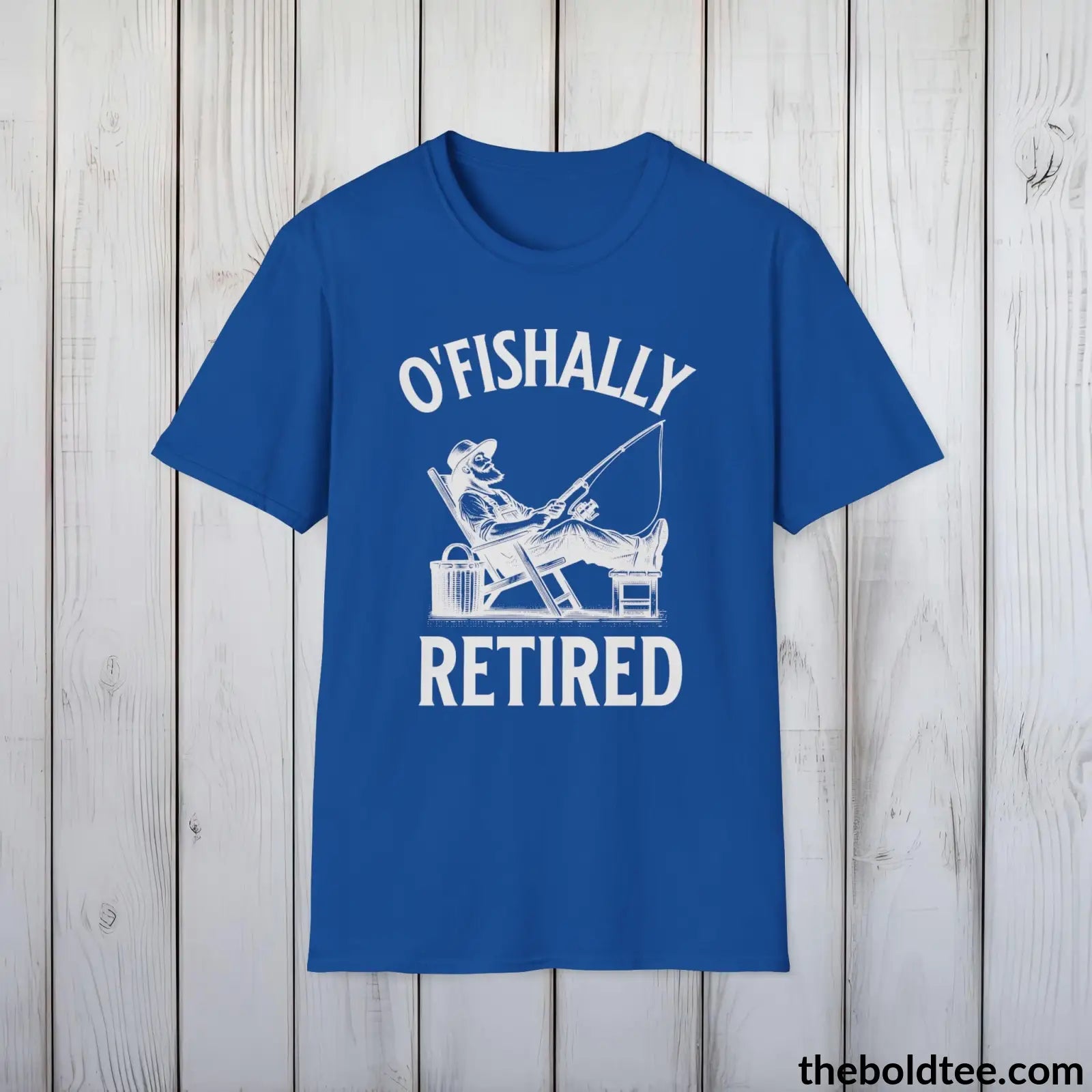 T-Shirt Royal / S O'Fishally Retired T-Shirt - Premium Retirement Fishing Graphic Tee - Fishing Gift For Retiree - Funny Fishing Meme Shirt - 9 Colors